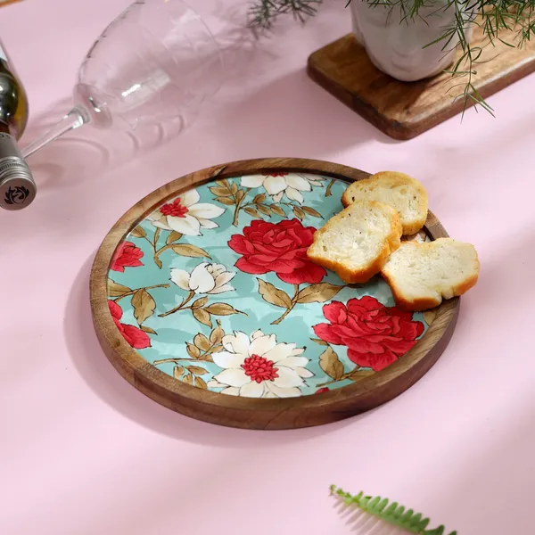 Red_&_Blue_Wooden_Enamel_Coated_Round_Serving_Platter_In_Mangowood_,_Snacks_Platter_For_Home_&_Dining_Table_,_Multipurpose_Tray_,_Serving_Tray_(_(25X25)Cm_)