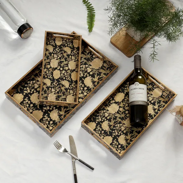 Black_&_Gold_Wooden_Waterproof_Wooden_Enamel_Coated_Rectangular_Trays_With_Handle_,_Serving_Trays_For_Home_&_Dining_Table_,_Multipurpose_Trays_(_(41X25||36X20||30X15)Cm_)_(Set_Of_3)