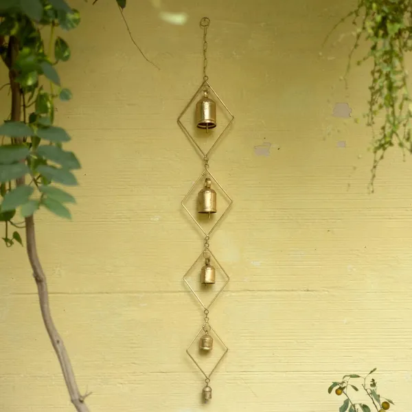 Metal_Wall_Hanging_Windchime_with_Hanging_Bells_Latkan_(Pack_of_2)