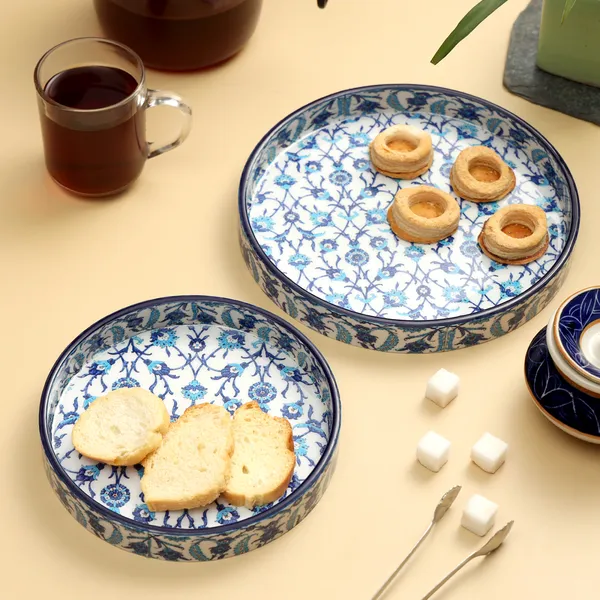 Wooden_Enamel_Coated_Round_Set_of_2_Trays_|_Serving_Tray_for_Home_&_Dining_Table_|_Printed_Multipurpose_Trays__(7x7_,_9x9_Inches)