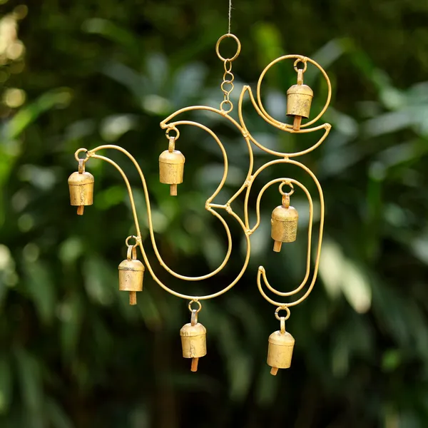 Metal_Wall_Hanging_Om_Trending_Windchime_with__Hanging_Bells