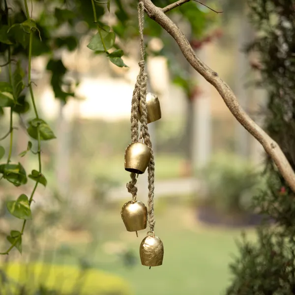 Metal_Wall_Hanging_Windchime_with_Cowbell_Design_Hanging_Bell_Latkan_(Pack_of_2)