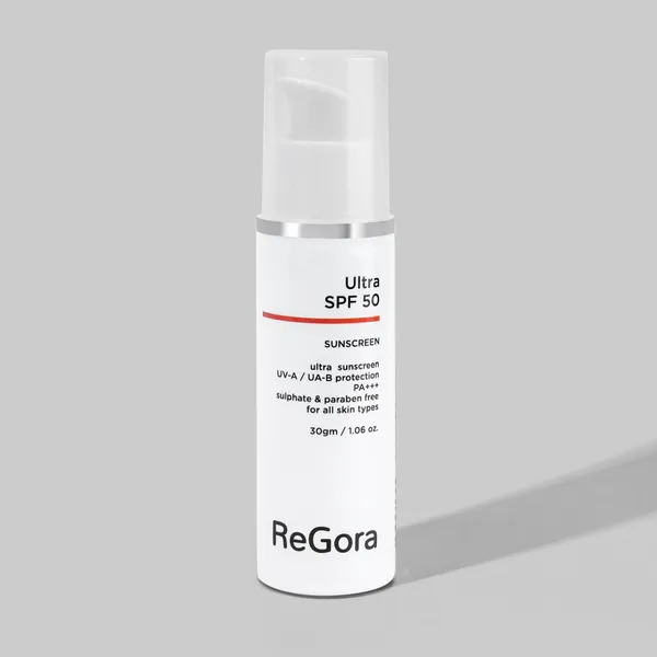 Stay_Shine-Free_With_Ultra_Matte_SPF_50_(30_Mg)