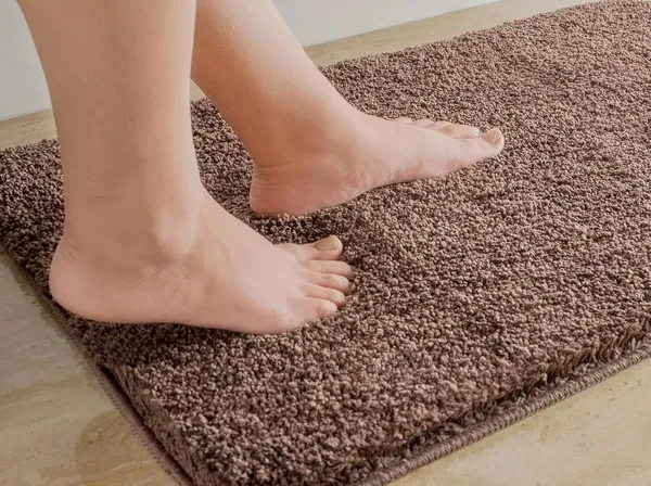 MAA_HOME_CONCEPT_(35x50_cm_Solid_1500_GSM_Microfiber_Bath_Mat_Super_Absorbent/Anti-Skid_Mats_for_Bathroom/Bedroom/Door_Mat/Kitchen/Floor_Mat_(Brown_Pack_of-1)