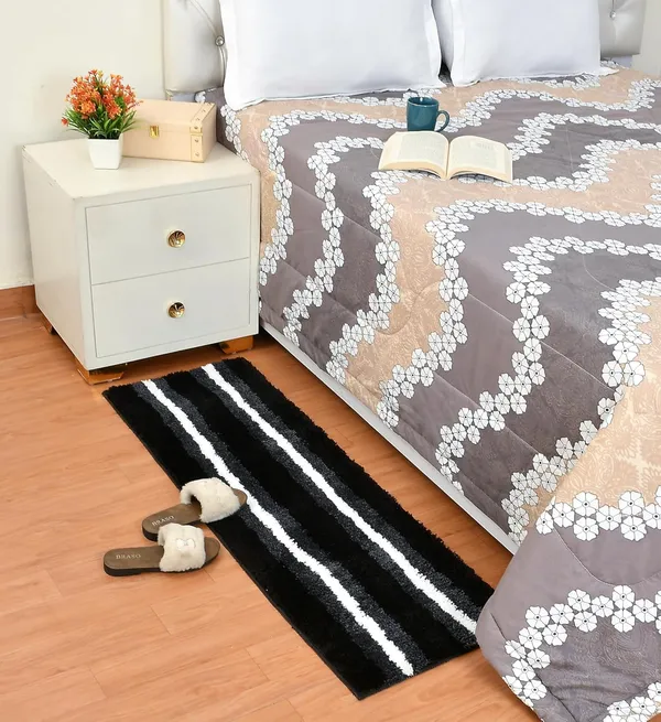 MAA_HOME_CONCEPT_Kitchen_Floor_Mat_Door_Runner_Mat_Doormat_for_Kitchen_Microfiber_Stripe_Kitchen_Mat_Size_40X60CM_40X120CM_(Black_&_White,_40X60CM_40X120)