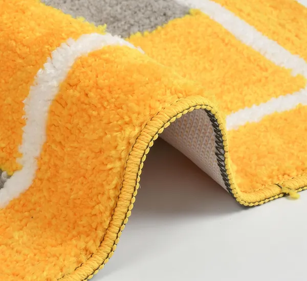 MAA_HOME_CONCEPT_Microfiber_Bathmat,_Anti-Skid_Floor_Mat,_40_x_60_cm,_Tufted_Design_(Yellow)