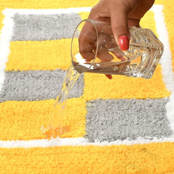 MAA_HOME_CONCEPT_Microfiber_Bathmat,_Anti-Skid_Floor_Mat,_40_x_60_cm,_Tufted_Design_(Yellow)