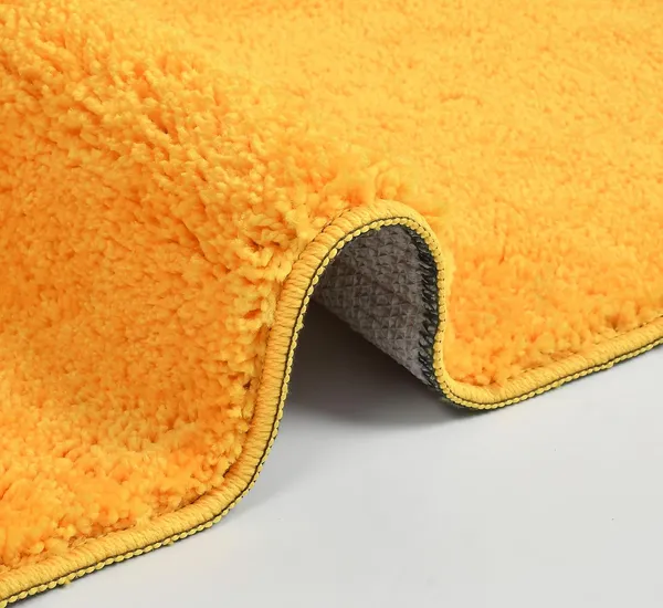 MAA_HOME_CONCEPT_Microfiber_Bath_Mat_Super_Absorbent/Anti-Skid_Mats_for_Bathroom/Bedroom/Door_Mat/Kitchen/Floor_Mat_(Yellow,_40X60)