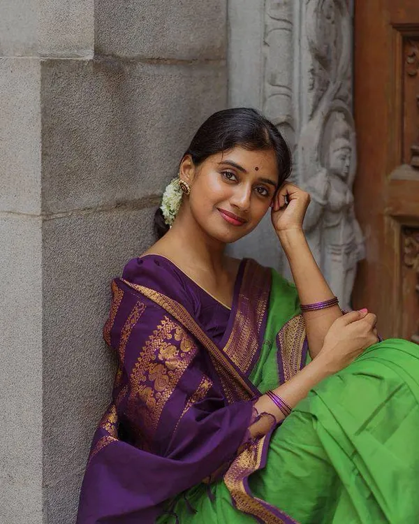 Light_Green_Saree_With_Soft_Lichi_Silk_Fabric_With_Jacquard_Work_With_For_Women