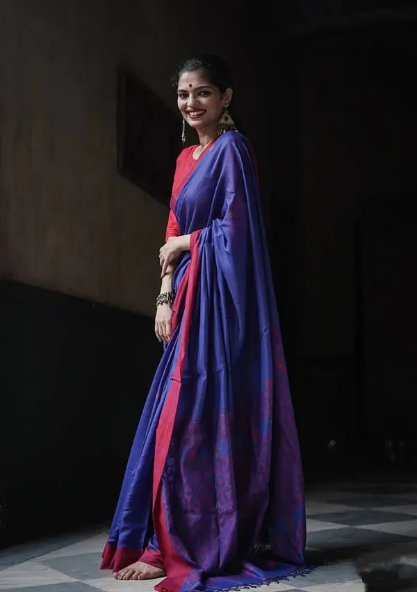 Blue_Saree_With_Soft_Linen_Fabric_Slab_Weaving_Work_With_For_Women