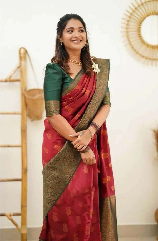 Red_Saree_With_Soft_Lichi_Silk_Fabric_With_Jacquard_Work_For_Women
