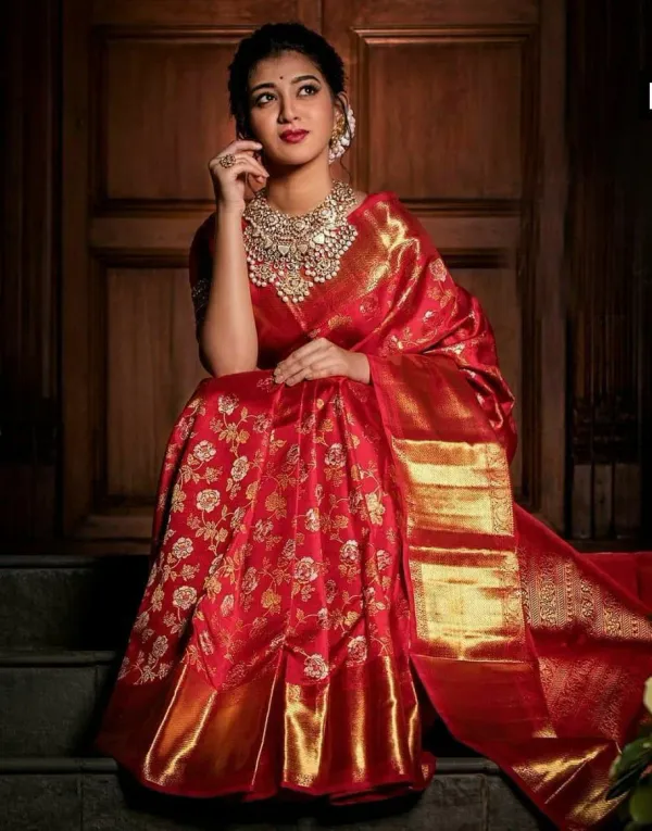Red_Saree_With_Soft_Lichi_Silk_Fabric_With_Jacquard_Work_For_Women