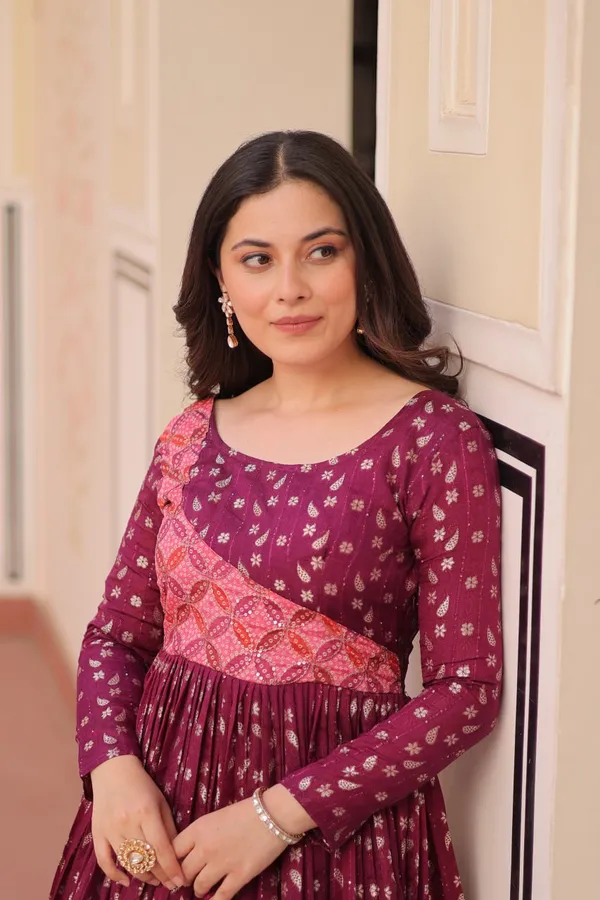 Berry_Bloom_Anarkali_Gown
