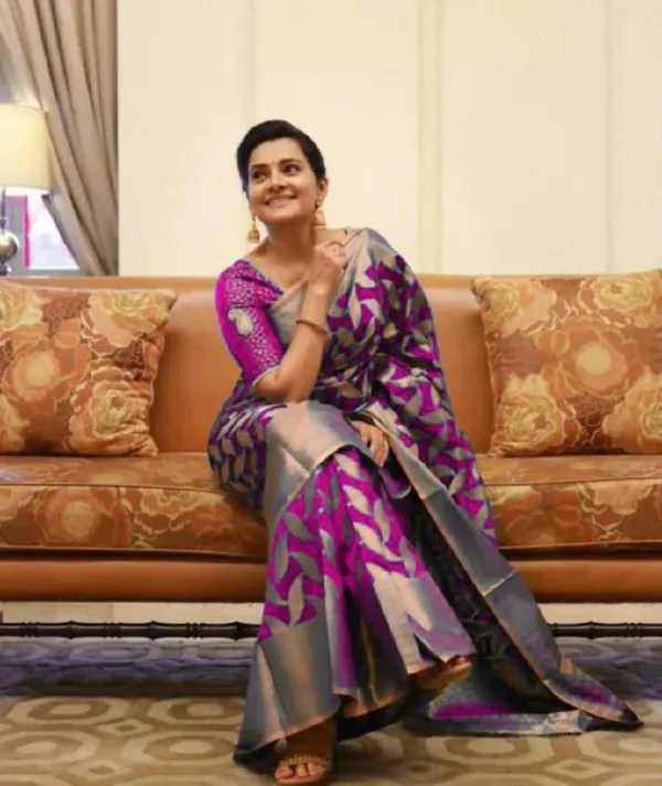 Purple_Saree_With_Soft_Lichi_Silk_Fabric_With_Jacquard_Work_For_Women