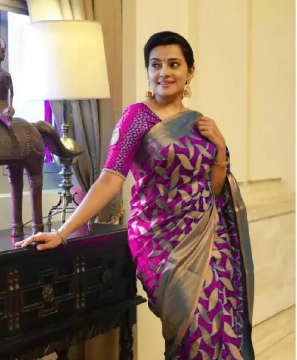 Purple_Saree_With_Soft_Lichi_Silk_Fabric_With_Jacquard_Work_For_Women