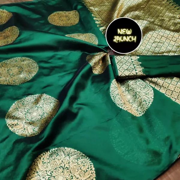 Green_Saree_With_Soft_Lichi_Silk_Fabric_With_Jacquard_Work_With_For_Women