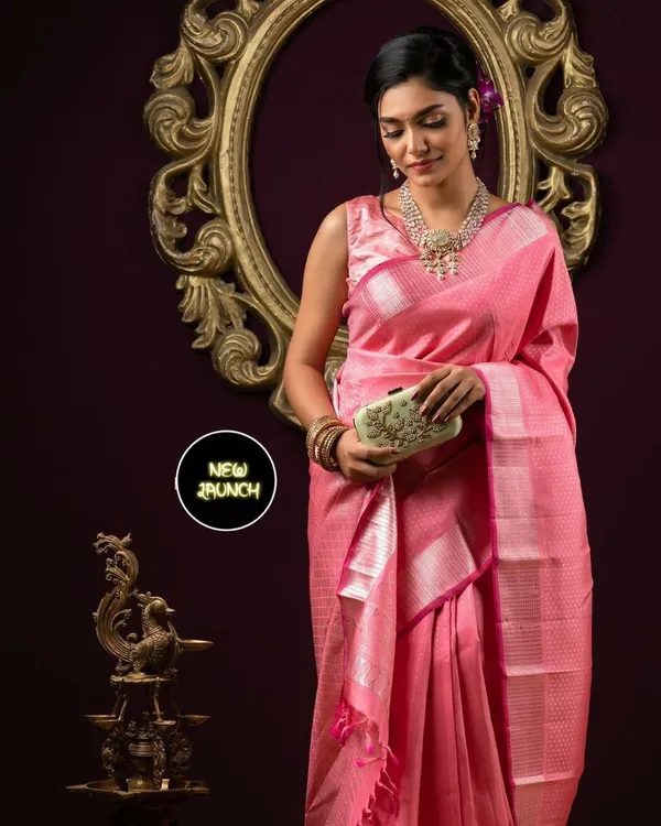 Multicolor_Saree_With_Soft_Lichi_Silk_Fabric_With_Jacquard_Work_For_Women