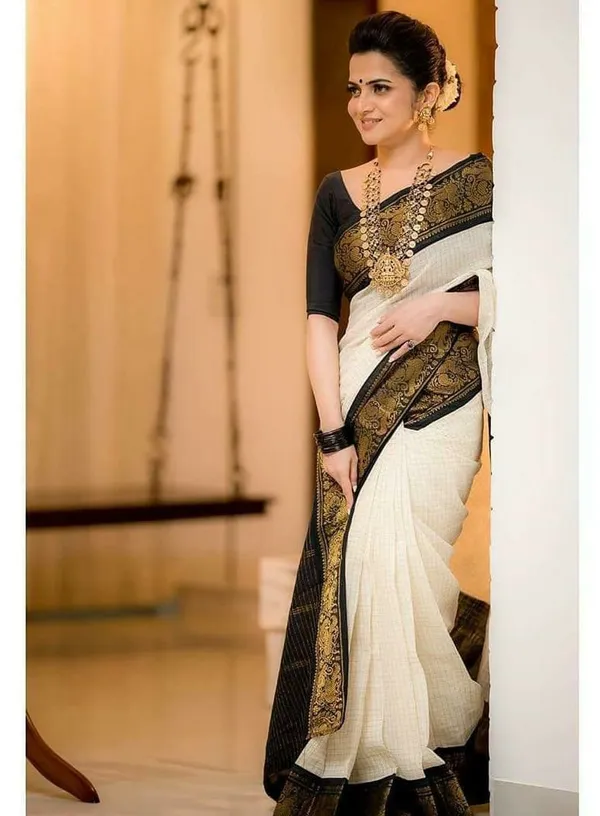 Black_Saree_With_Soft_Lichi_Silk_Fabric_With_Jacquard_Work_For_Women