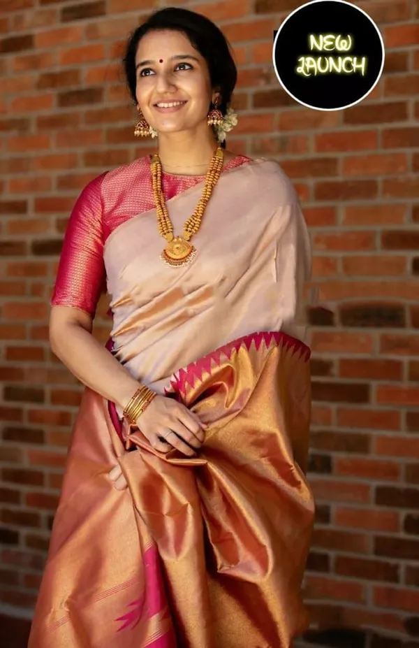 Pink_Saree_With_Soft_Lichi_Silk_Fabric_With_Jacquard_Work_For_Women