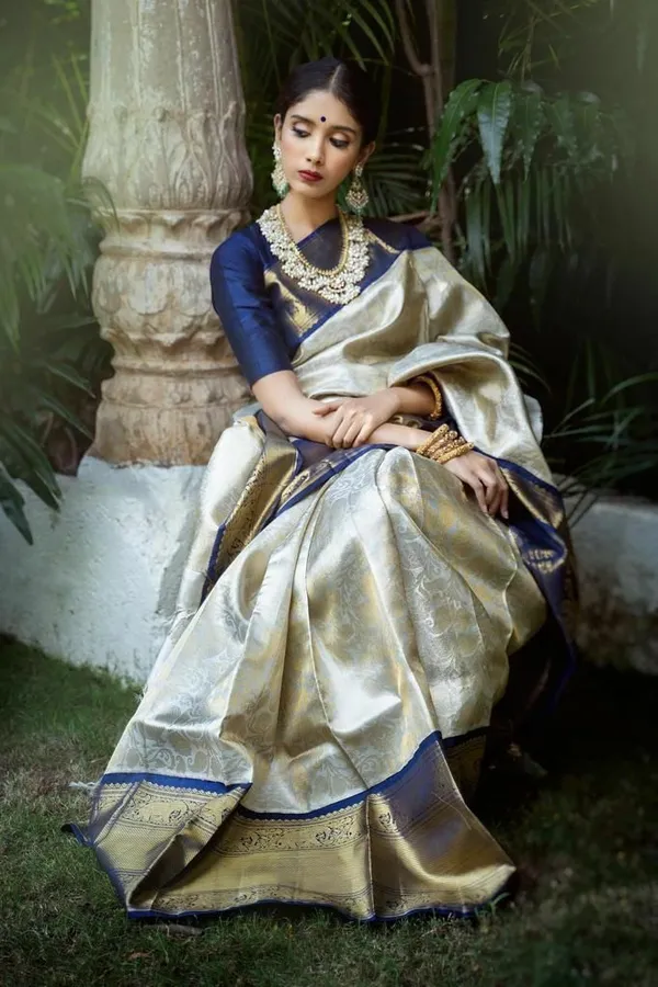 Multicolor_Saree_With_Soft_Lichi_Silk_Fabric_With_Jacquard_Work_For_Women