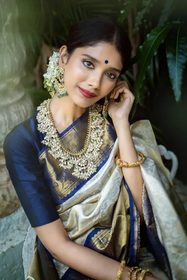 Multicolor_Saree_With_Soft_Lichi_Silk_Fabric_With_Jacquard_Work_For_Women