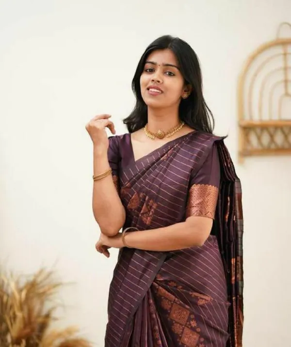 Purple_Saree_With_Soft_Lichi_Silk_Fabric_With_Jacquard_Work_With_For_Women