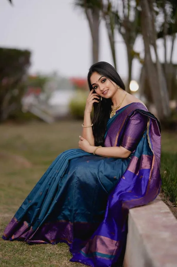 Blue_Saree_With_Soft_Lichi_Silk_Fabric_With_Jacquard_Work_With_For_Women