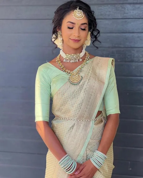 Multicolor_Saree_With_Soft_Lichi_Silk_Fabric_With_Jacquard_Work_For_Women