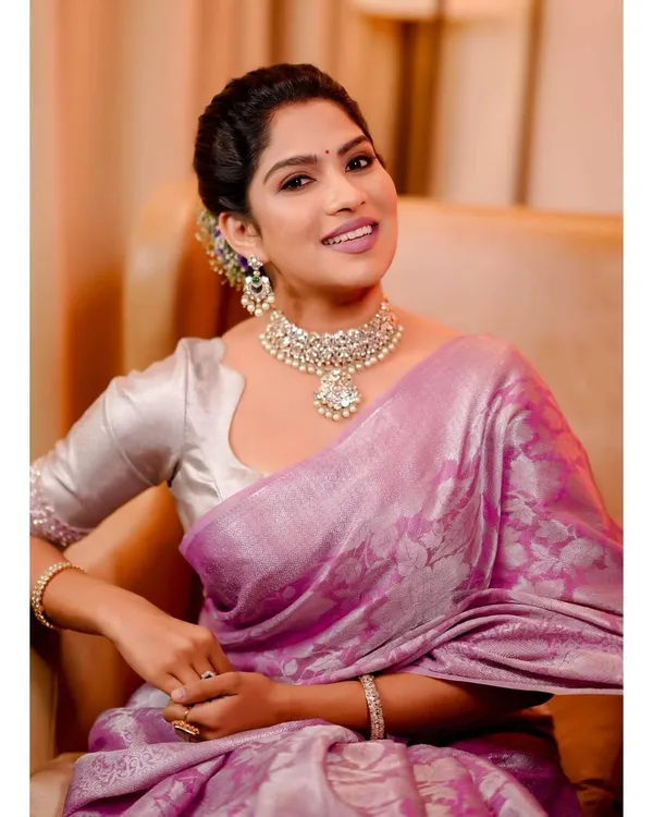 Lavender_Soft_Banarasi_Silk_Saree_With_Silver_Zari_Work_For_Women