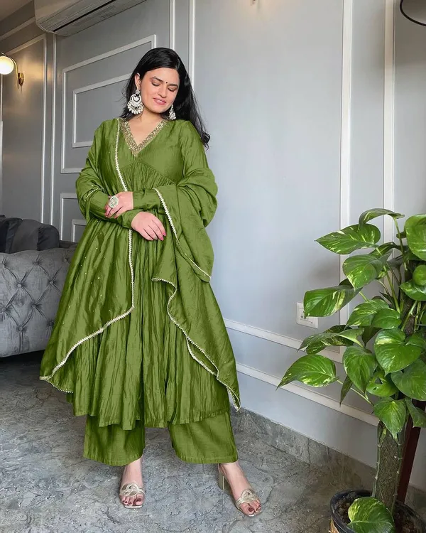 Olive_Green_Embroidered_Pure_Chinon_Silk_Alia_Cut_Anarkali_Gown_Dupatta_&_Bottom