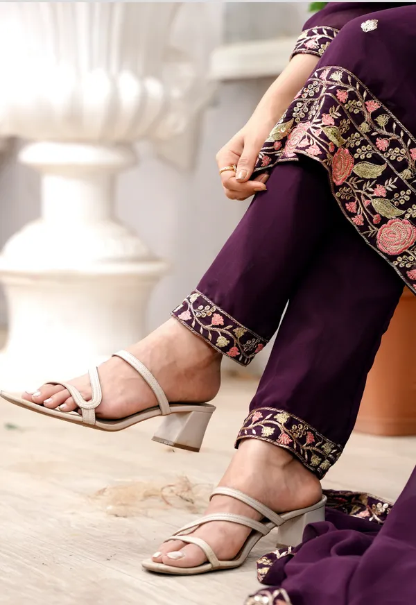 New_Designer_Embroidered_Georgette__Suit_With_Sequence_Embroidered_Work
