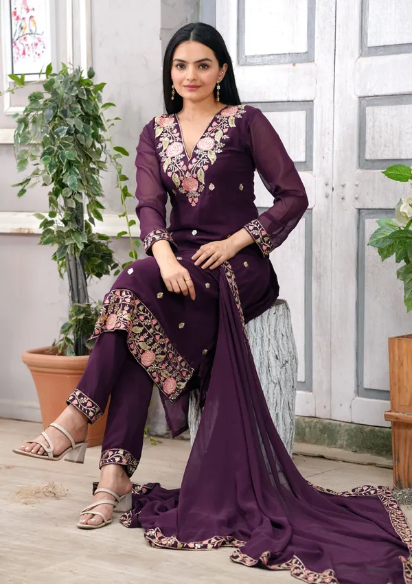 New_Designer_Embroidered_Georgette__Suit_With_Sequence_Embroidered_Work