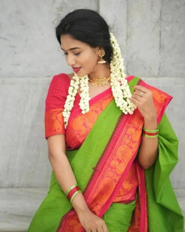 Light_Green_Saree_With_Soft_Lichi_Silk_Fabric_With_Jacquard_Work_With_For_Women