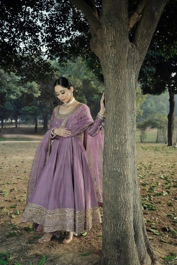 Royal_Mauve_Anarkali_Ensemble_suit