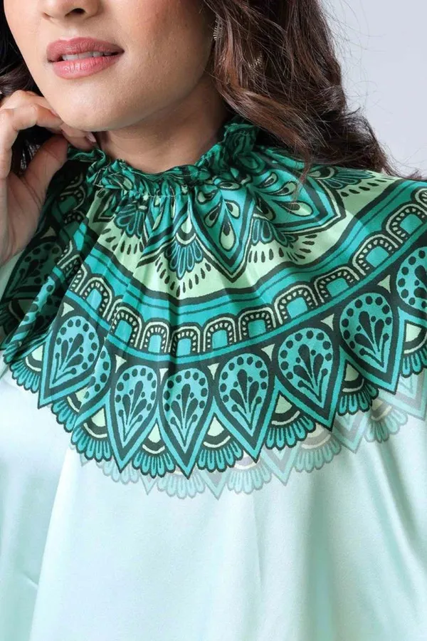 Aqua_Green_Ready_To_Wear_Free-H_Satin_Saree_According_To_Modern_Trends_With_Aqua_Colour_For_Women