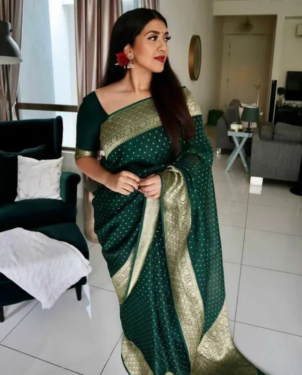 Green_Saree_With_Soft_Lichi_Silk_Fabric_With_Jacquard_Work_With_For_Women