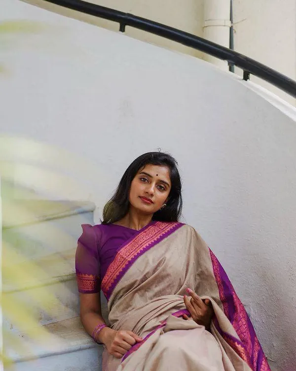 Beige_Saree_With_Soft_Lichi_Silk_Fabric_With_Jacquard_Work_Beige_For_Women