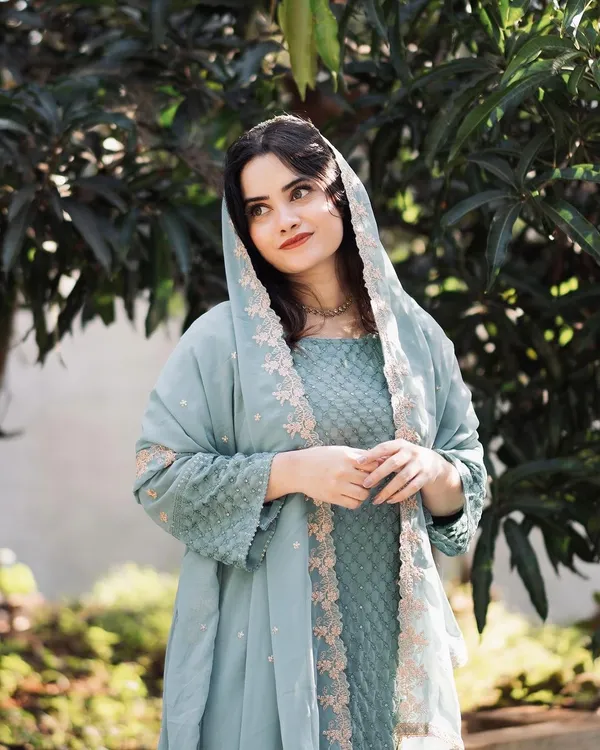 Blue_Faux_Georgette_Palazzo_&_Dupatta_With_Embroidered