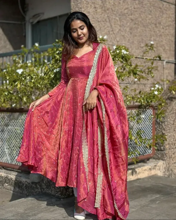 Pink_Anarkali_Gown_With_Embroidery_Work_Twil_Gold_Net_For_Women