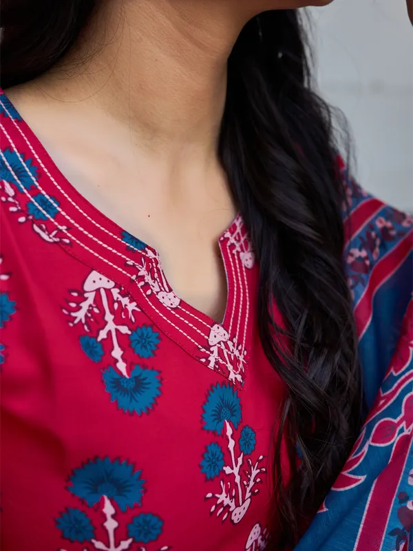 Red_Cotton_Blend_Straight_Calf_Length_Keyhole_Neck_Kurta_Sets_For_Women