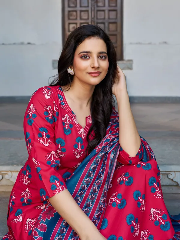 Red_Cotton_Blend_Straight_Calf_Length_Keyhole_Neck_Kurta_Sets_For_Women