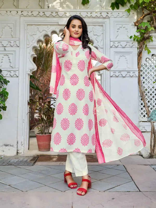 White_Cotton_Blend_Straight_Calf_Length_V-Neck_Kurta_Sets_For_Women
