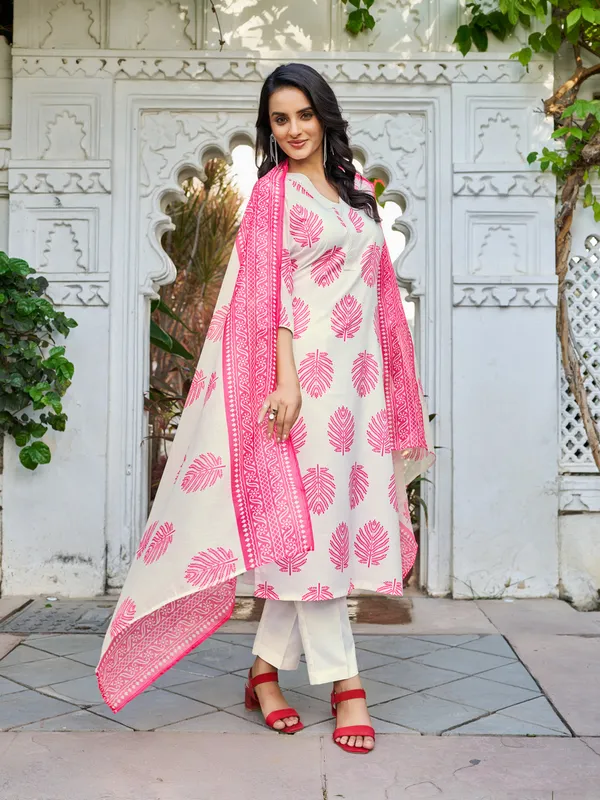 White_Cotton_Blend_Straight_Calf_Length_V-Neck_Kurta_Sets_For_Women