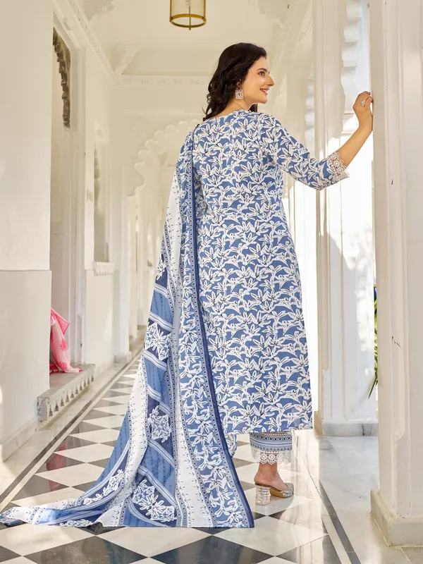 Blue_Cotton_Blend_Straight_Calf_Length_Keyhole_Neck_Kurta_Sets_For_Women
