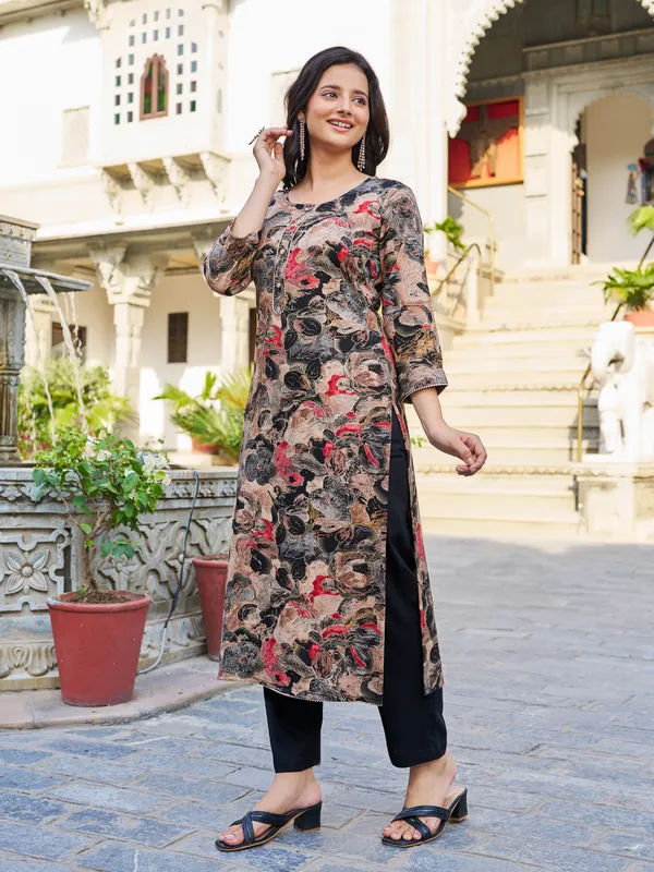 Black_Cotton_Blend_Straight_Calf_Length_Round_Neck_Kurta_Sets_For_Women