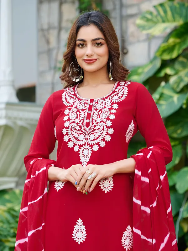 Red_Silk_Blend_Straight_Calf_Length_Round_Neck_Kurta_Sets_For_Women