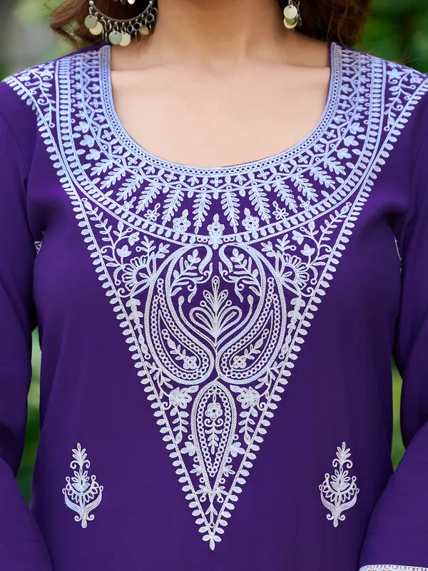 Purple_Silk_Blend_Straight_Calf_Length_Round_Neck_Kurta_Sets_For_Women