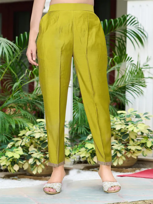 Olive_Silk_Blend_Straight_Calf_Length_V-Neck_Kurta_Sets_For_Women