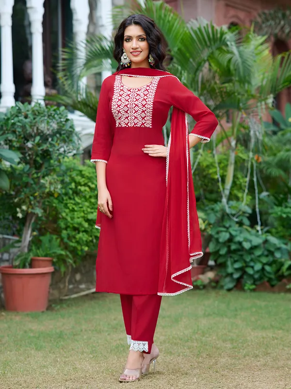 Red_Silk_Blend_Straight_Calf_Length_Round_Neck_Kurta_Sets_For_Women