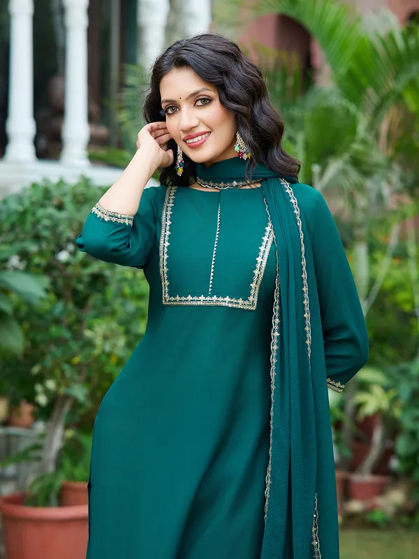 Teal_Silk_Blend_Straight_Calf_Length_Round_Neck_Kurta_Sets_For_Women